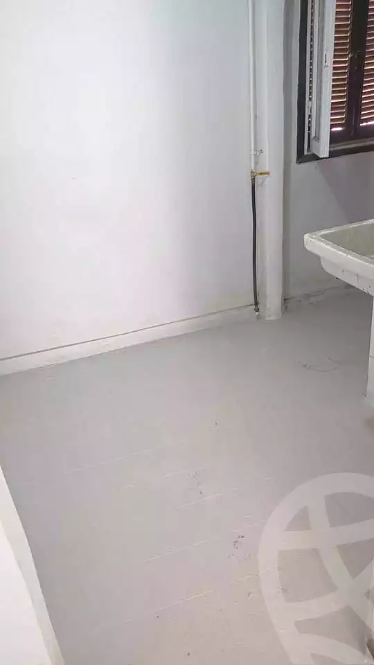 https://aqarmap.com.eg/en/listing/7276295-for-sale-alexandria-el-mandara-shr-30