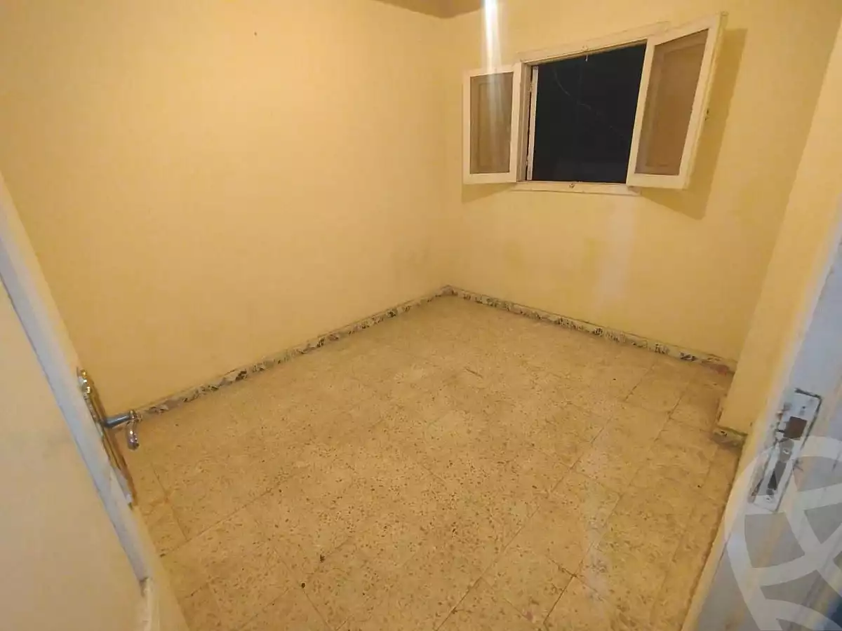 https://aqarmap.com.eg/en/listing/7276807-for-sale-alexandria-al-agamy-el-hanouvel-abo-zaid-st