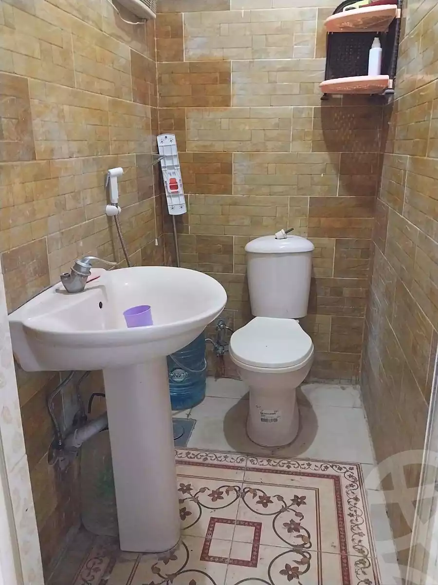 https://aqarmap.com.eg/ar/listing/7276878-for-rent-alexandria-al-agamy-lbytsh