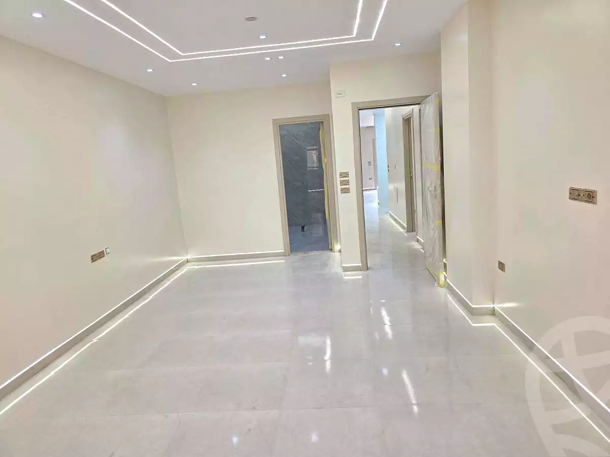 https://aqarmap.com.eg/en/listing/7277003-for-rent-cairo-6th-of-october-compounds-aeon