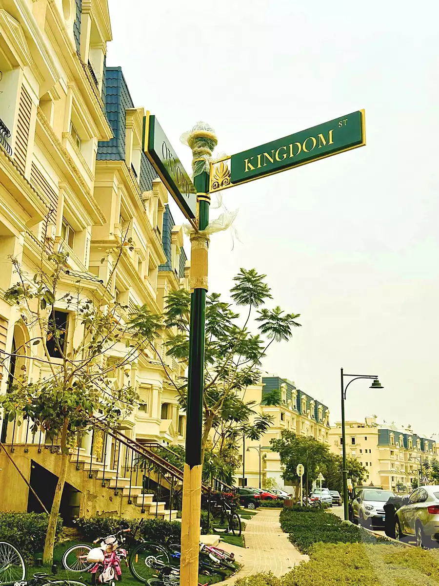 https://aqarmap.com.eg/ar/listing/7277238-for-sale-cairo-new-cairo-compounds-mountain-view1-1-compound