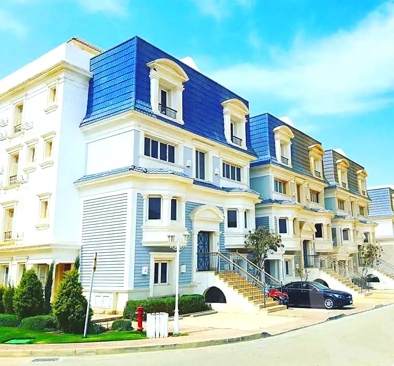 https://aqarmap.com.eg/en/listing/7277247-for-sale-cairo-new-cairo-compounds-mountain-view1-1-compound