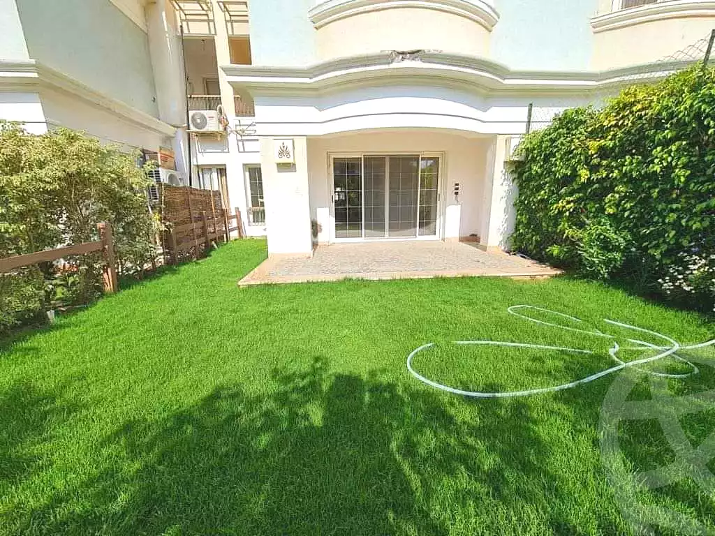 https://aqarmap.com.eg/en/listing/7277260-for-sale-cairo-new-cairo-compounds-mountain-view1-1-compound