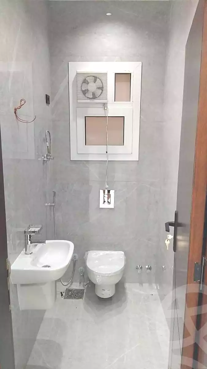 https://aqarmap.com.eg/en/listing/7277388-for-rent-cairo-6th-of-october-shr-drym-lnd