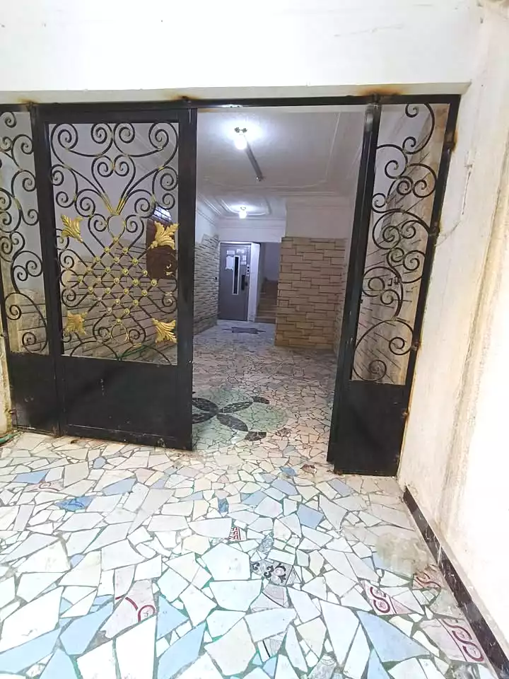 https://aqarmap.com.eg/en/listing/7277795-for-sale-alexandria-al-agamy-shataa-el-nakheel