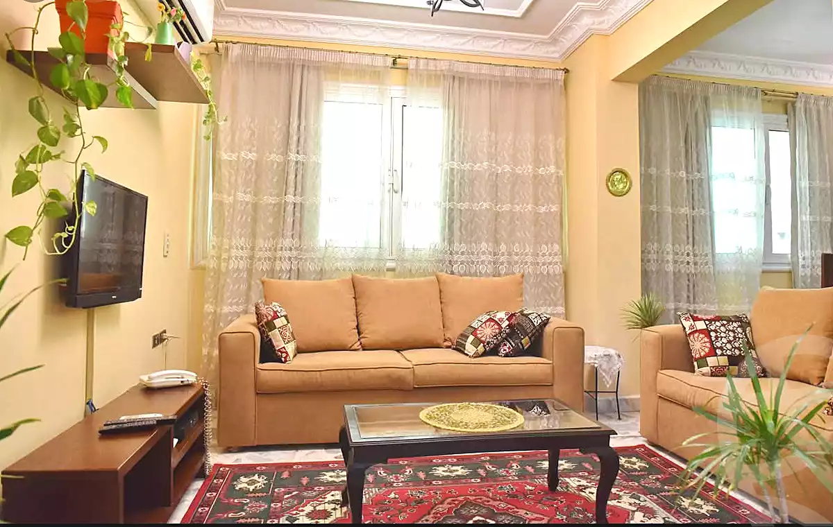https://aqarmap.com.eg/en/listing/7277841-for-rent-cairo-downtown-abdeen-mohammed-farid-st