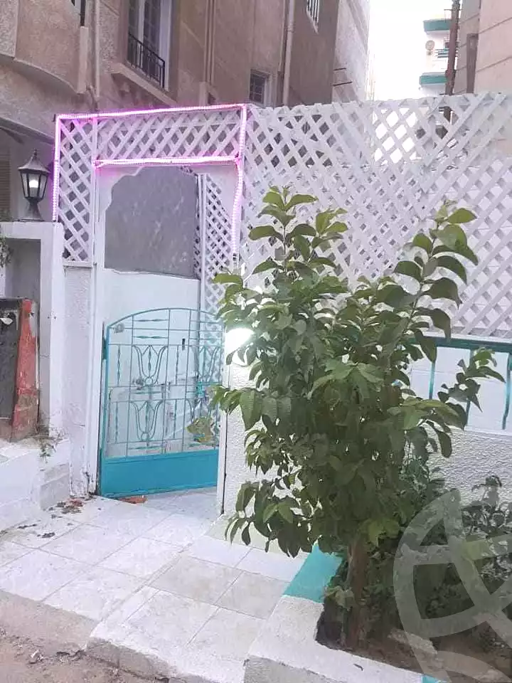 https://aqarmap.com.eg/ar/listing/7277882-for-sale-alexandria-al-agamy-shataa-el-nakheel