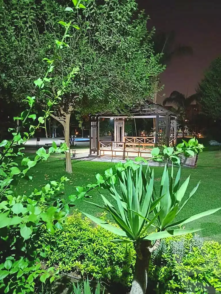 https://aqarmap.com.eg/en/listing/7278185-for-sale-cairo-new-cairo-compounds-hayati-residence
