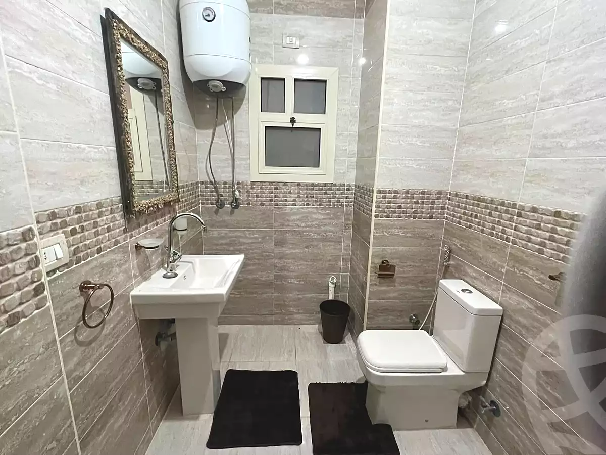 https://aqarmap.com.eg/ar/listing/7278265-for-rent-cairo-new-cairo-compounds-mena-residence