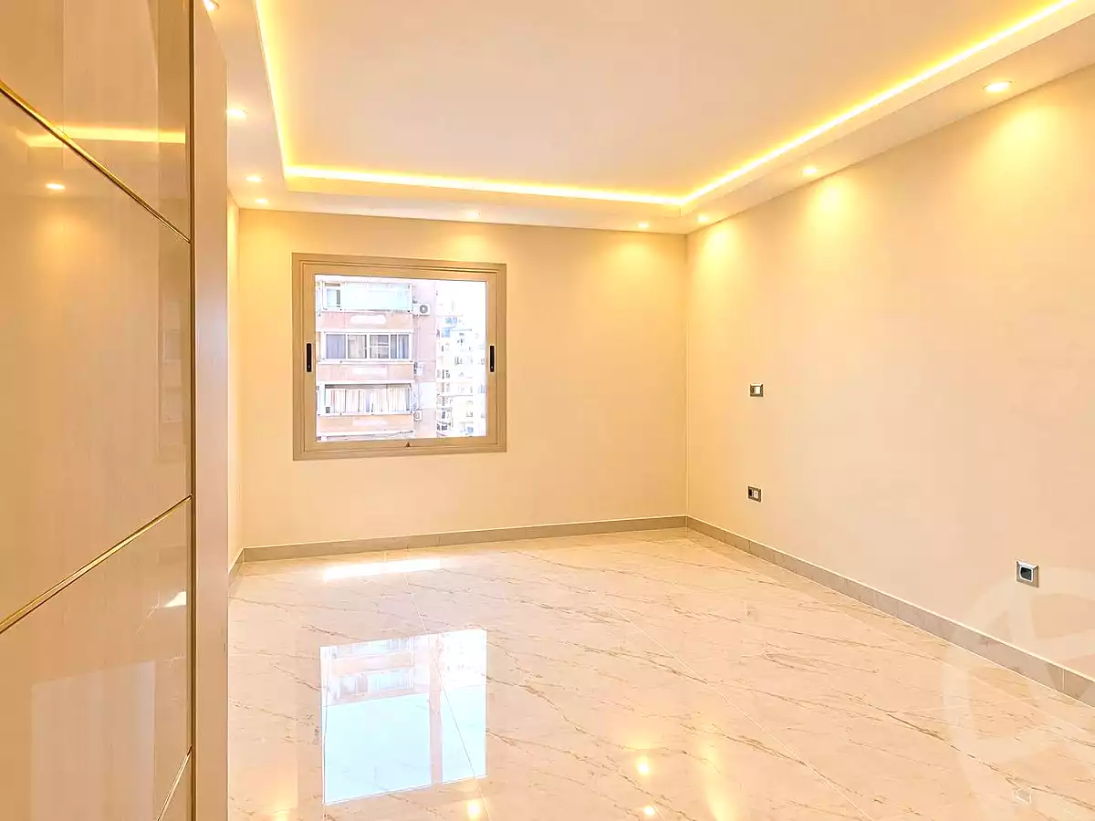 https://aqarmap.com.eg/ar/listing/7278299-for-sale-alexandria-miami-iskandar-ibrahim-st