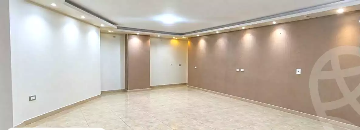 https://aqarmap.com.eg/en/listing/7278194-for-sale-cairo-helwan-sherif-st