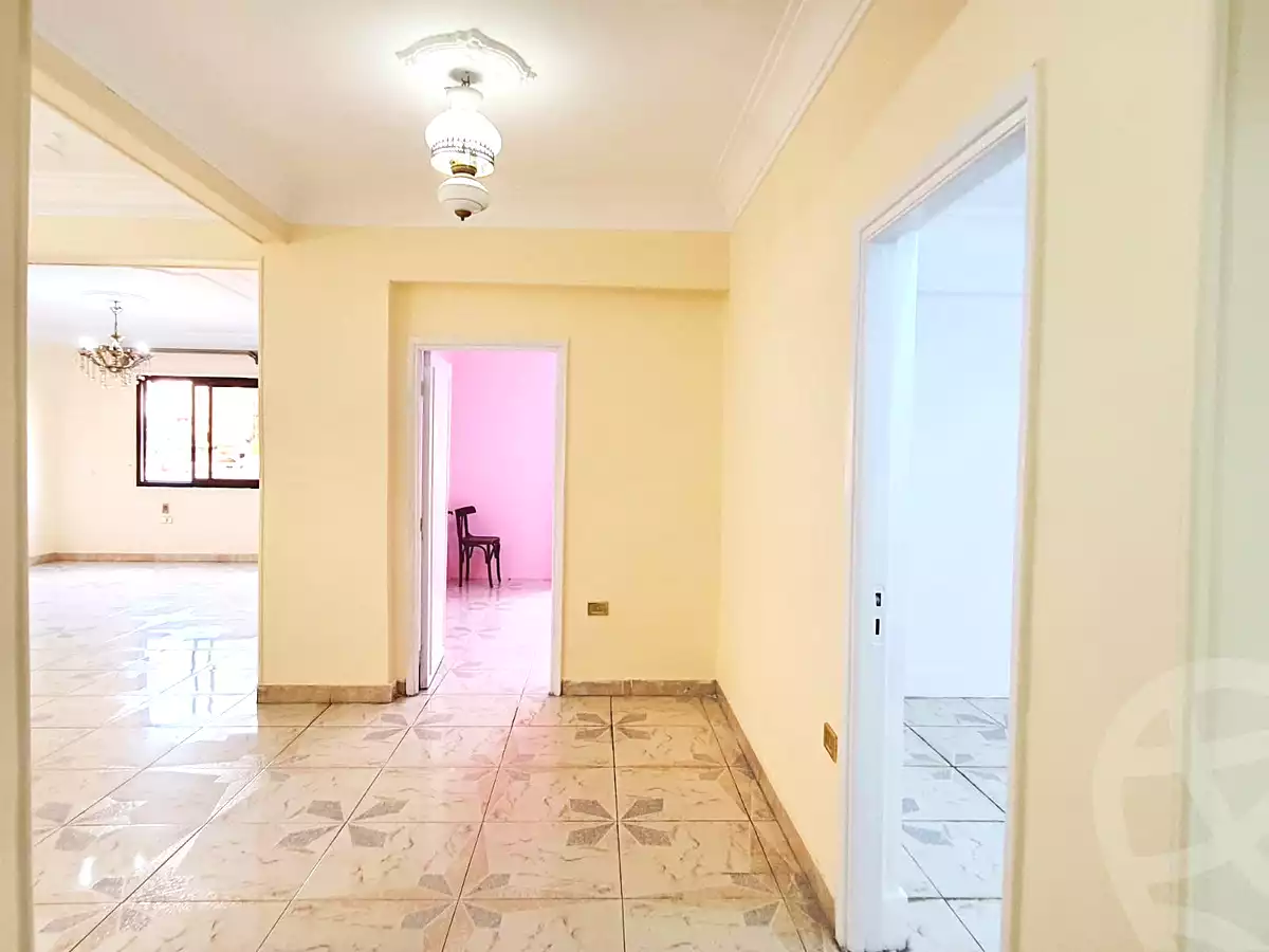 https://aqarmap.com.eg/ar/listing/7278650-for-sale-cairo-el-maadi-saqr-quraish-sakr-kourish-buildings