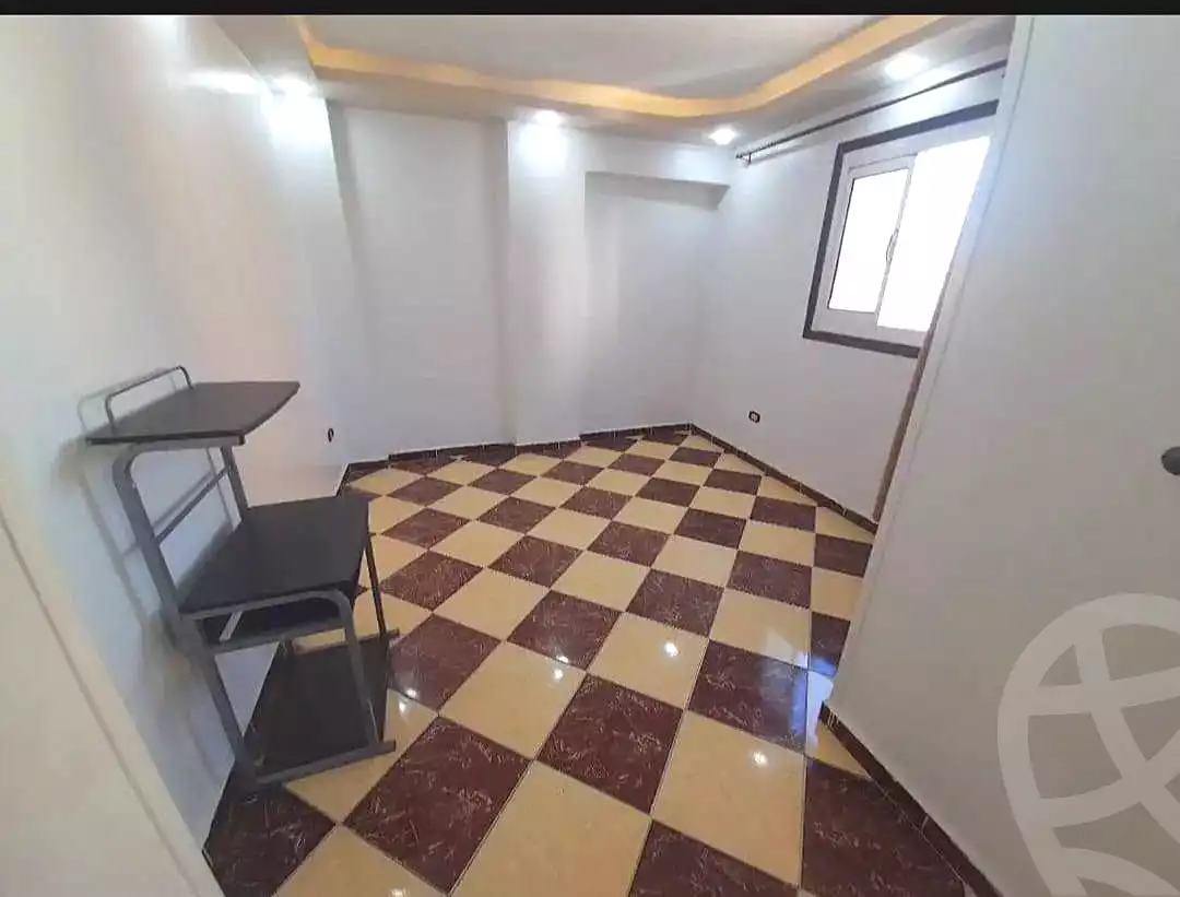 https://aqarmap.com.eg/ar/listing/7278702-for-rent-alexandria-sydy-bshr-sydy-bshr-bhry-shr-mhmwd-l-yswy