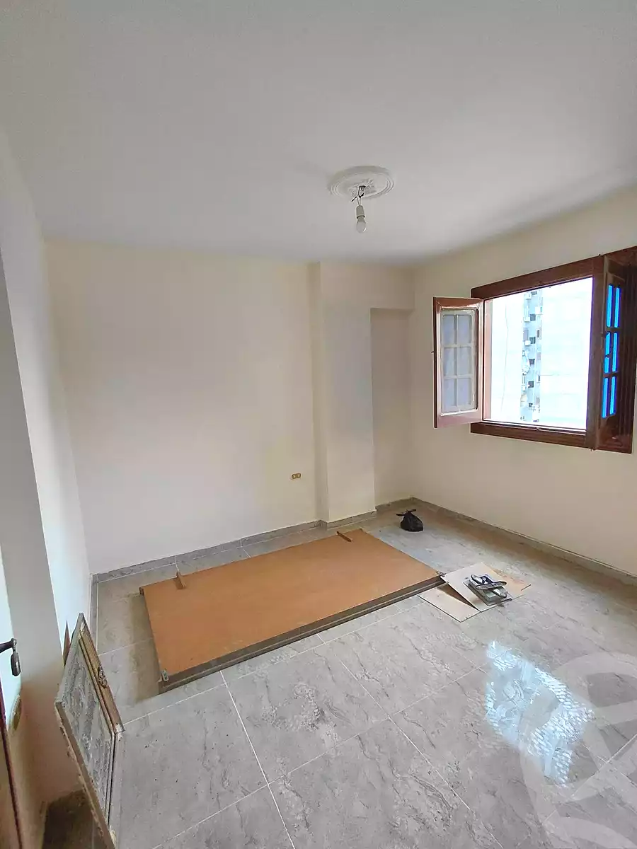 https://aqarmap.com.eg/ar/listing/7278725-for-sale-alexandria-ganaklis-el-arwam-church-st