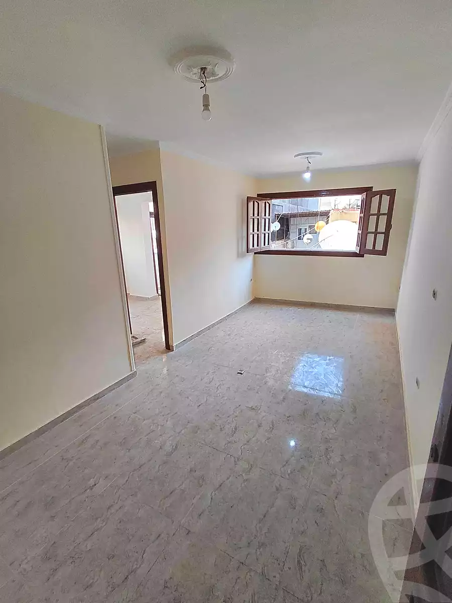 https://aqarmap.com.eg/ar/listing/7278725-for-sale-alexandria-ganaklis-el-arwam-church-st