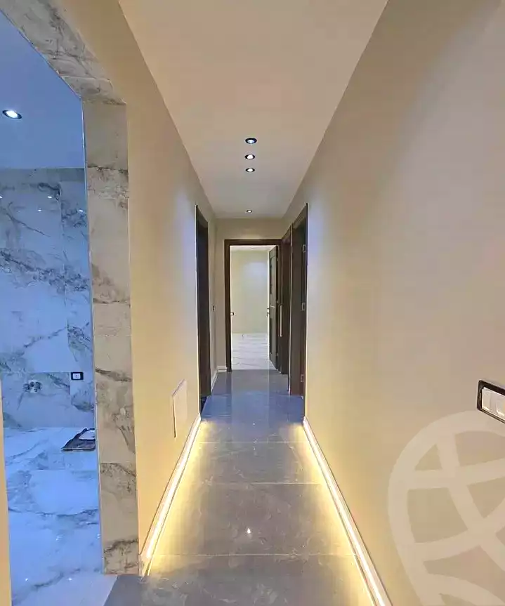https://aqarmap.com.eg/ar/listing/7278800-for-sale-cairo-hadayek-el-ahram-area-f