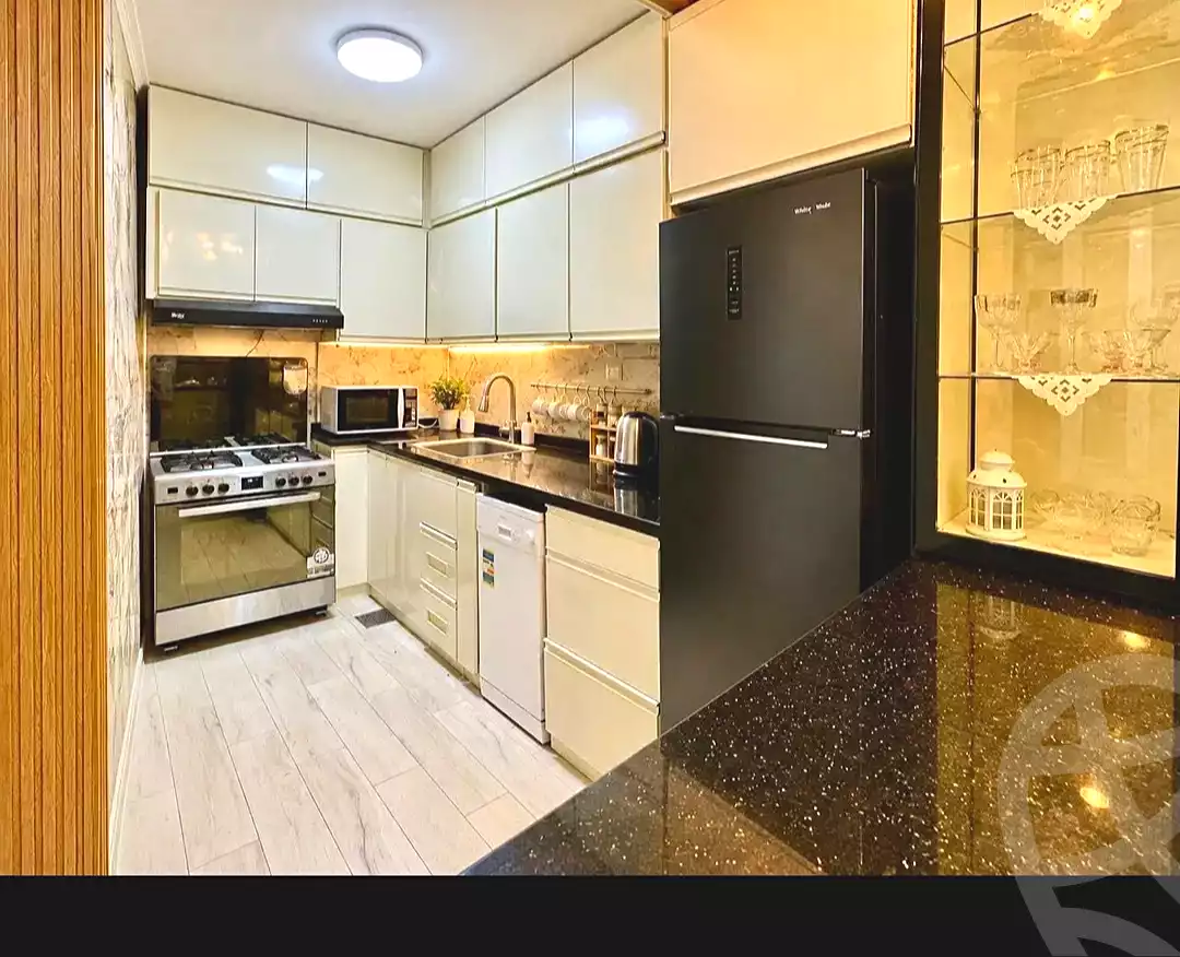 https://aqarmap.com.eg/ar/listing/7279001-for-sale-alexandria-miami