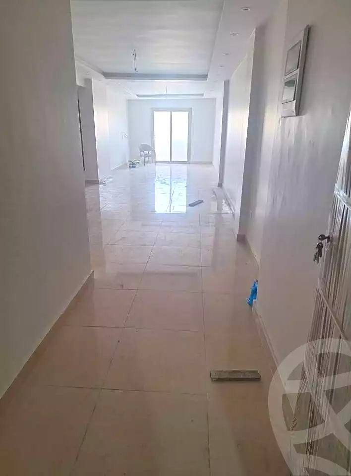 https://aqarmap.com.eg/en/listing/7279372-for-rent-alexandria-lsywf-shamaa