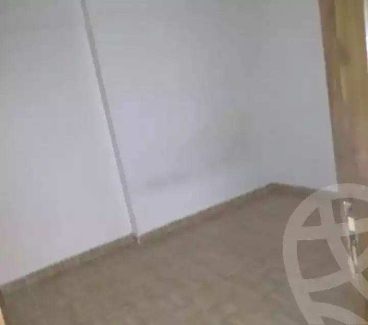 https://aqarmap.com.eg/ar/listing/7279427-for-rent-alexandria-sydy-bshr-sydy-bshr-bhry-ali-hipa-st