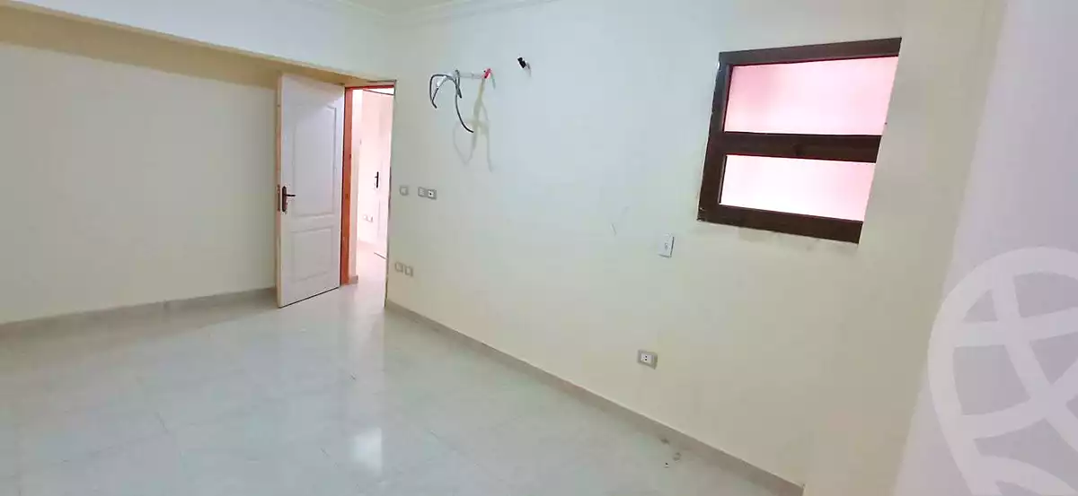 https://aqarmap.com.eg/en/listing/7279451-for-sale-cairo-helwan-helwan-el-sharkeya-saleh-sobhy-st