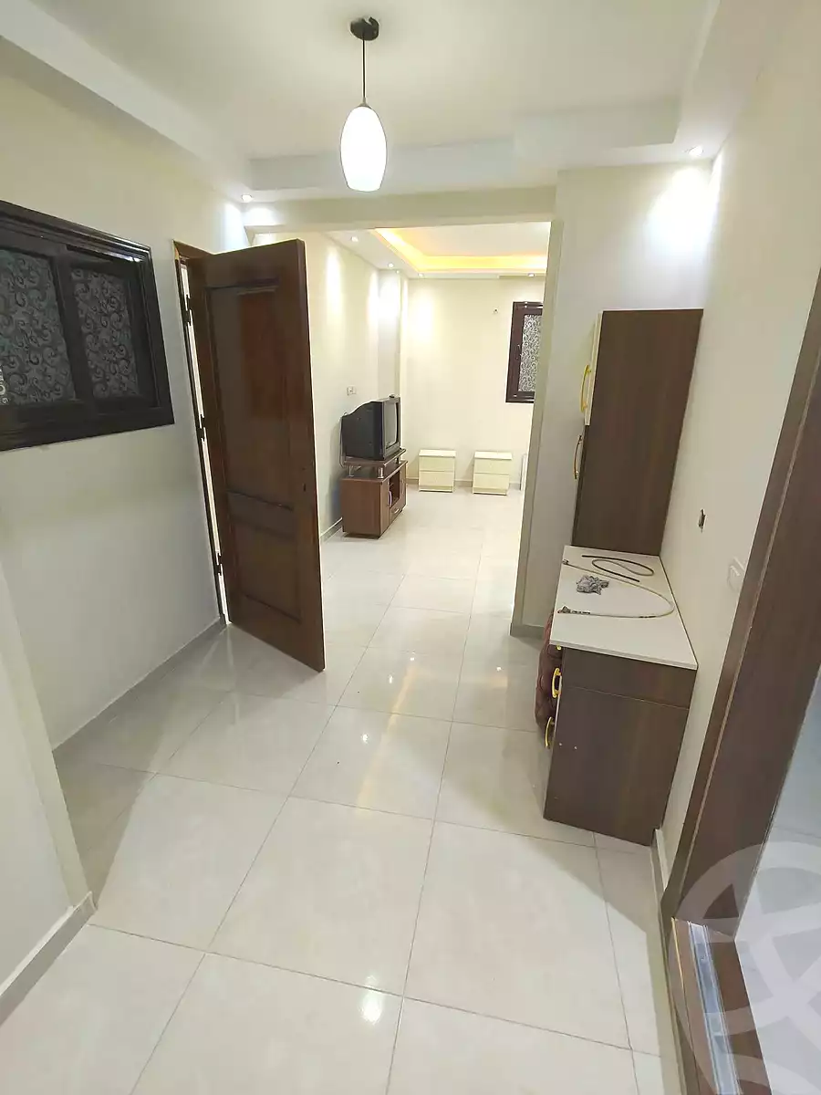 https://aqarmap.com.eg/en/listing/7279750-for-rent-cairo-helwan-hadayek-helwan-nile-corniche-st