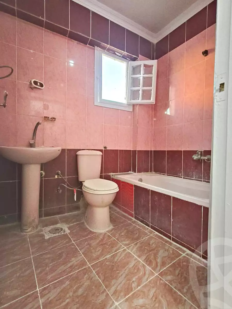 https://aqarmap.com.eg/ar/listing/7279798-for-sale-alexandria-al-agamy-shataa-el-nakheel