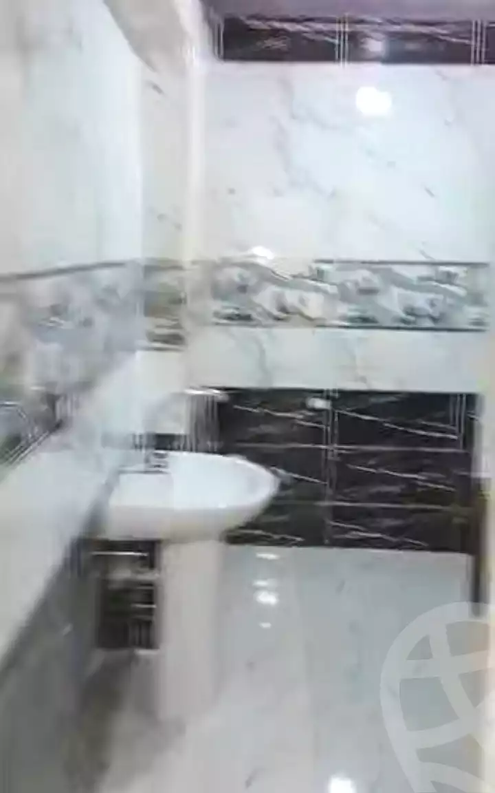 https://aqarmap.com.eg/en/listing/7279886-for-rent-cairo-elnozha-Streettt-27
