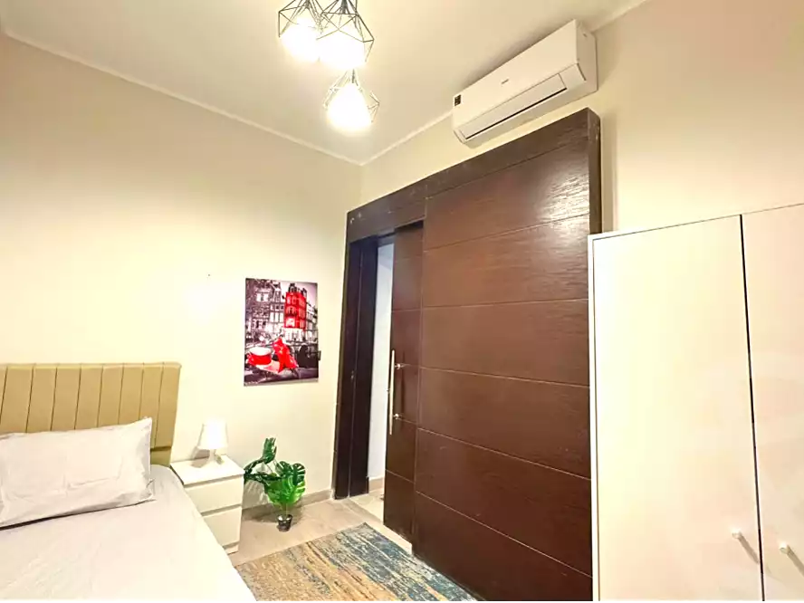 https://aqarmap.com.eg/ar/listing/7028558-for-rent-cairo-new-cairo-compounds-kmbwnd-fyldj-jyt-blm-hylz