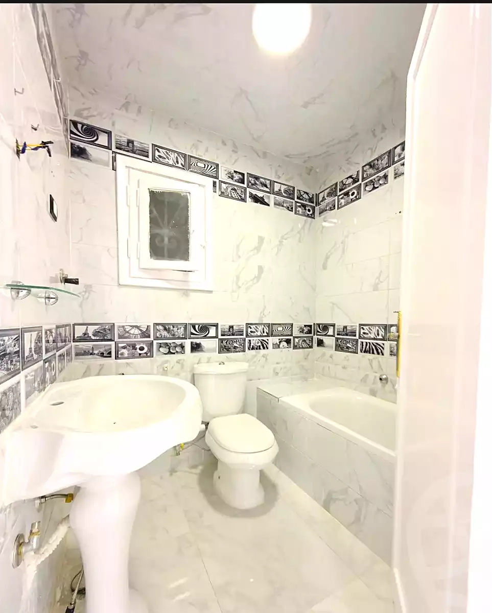 https://aqarmap.com.eg/ar/listing/7280010-for-sale-alexandria-al-agamy-shataa-el-nakheel