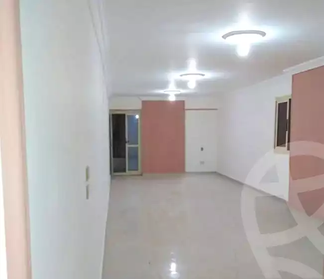 https://aqarmap.com.eg/ar/listing/7280389-for-sale-alexandria-el-asafra-l-sfr-bhry