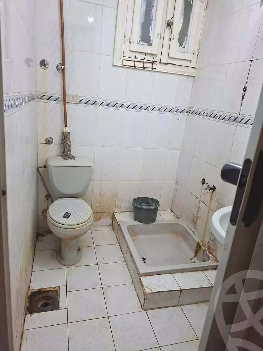 https://aqarmap.com.eg/ar/listing/7280529-for-rent-alexandria-al-agamy-el-hanouvel