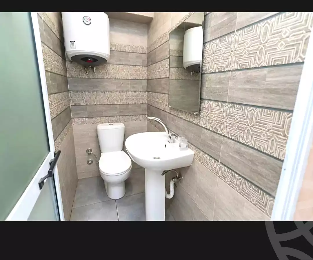 https://aqarmap.com.eg/en/listing/7280669-for-sale-alexandria-el-mandara-alex-el-mandara-bahri