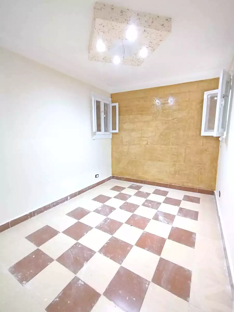 https://aqarmap.com.eg/ar/listing/7280778-for-sale-alexandria-lsywf-el-falki