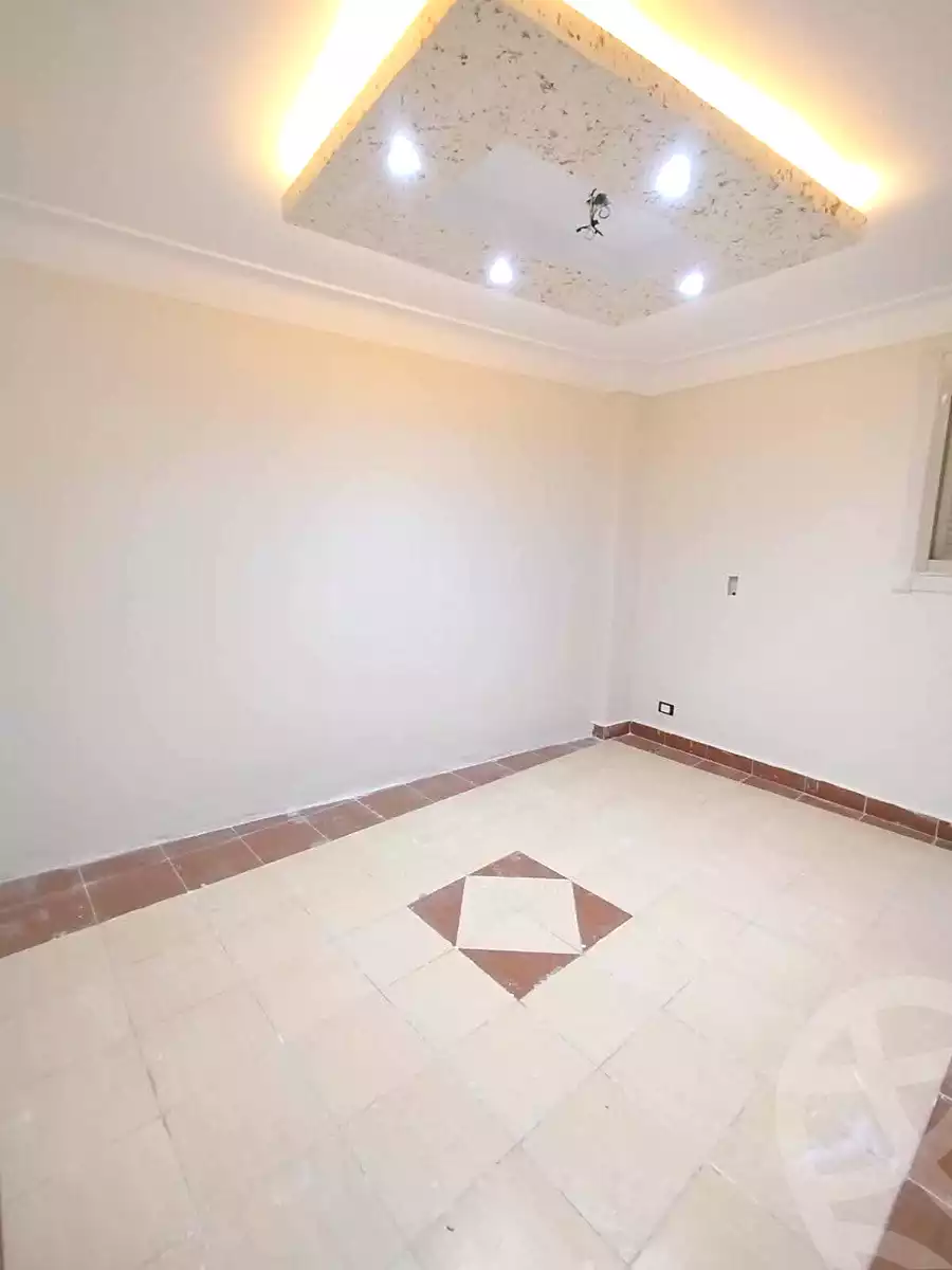 https://aqarmap.com.eg/en/listing/7280788-for-sale-alexandria-new-miami-mostafa-kamel-sttt