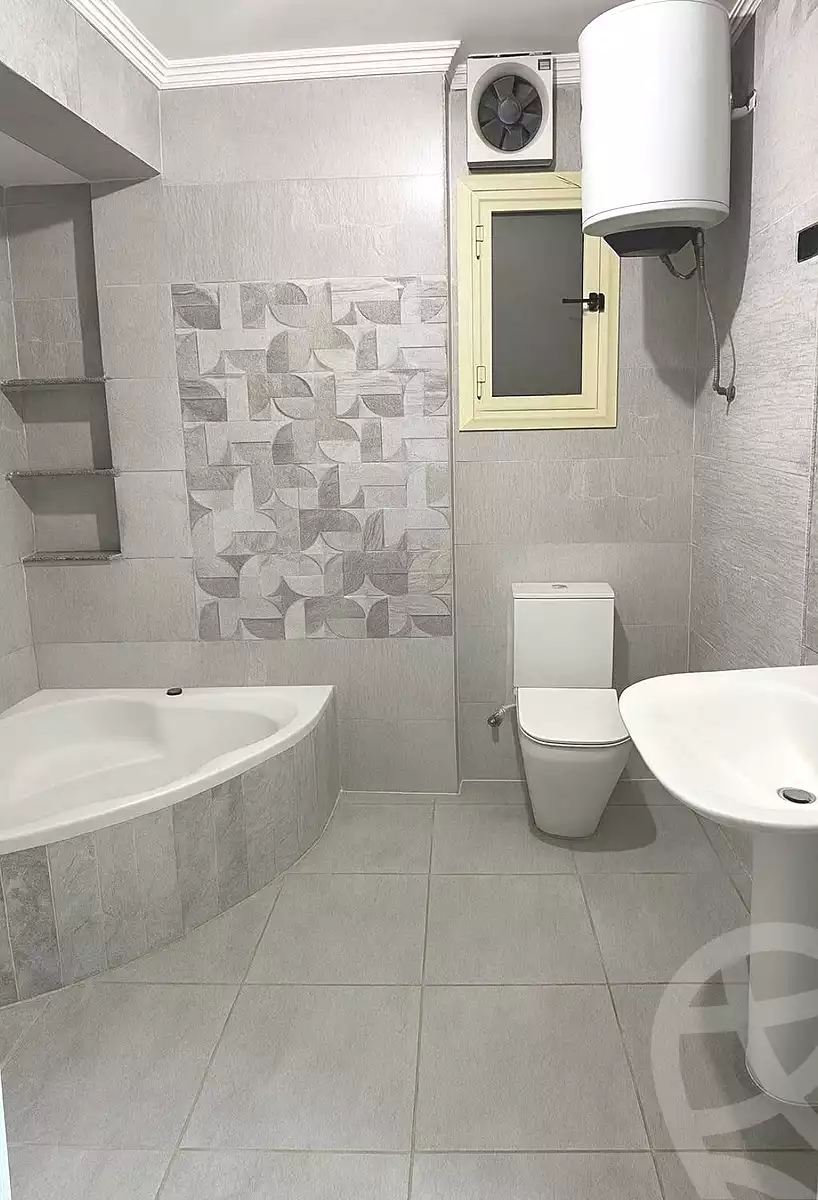 https://aqarmap.com.eg/ar/listing/7280827-for-sale-alexandria-al-agamy-lbytsh-qased-kareem-st