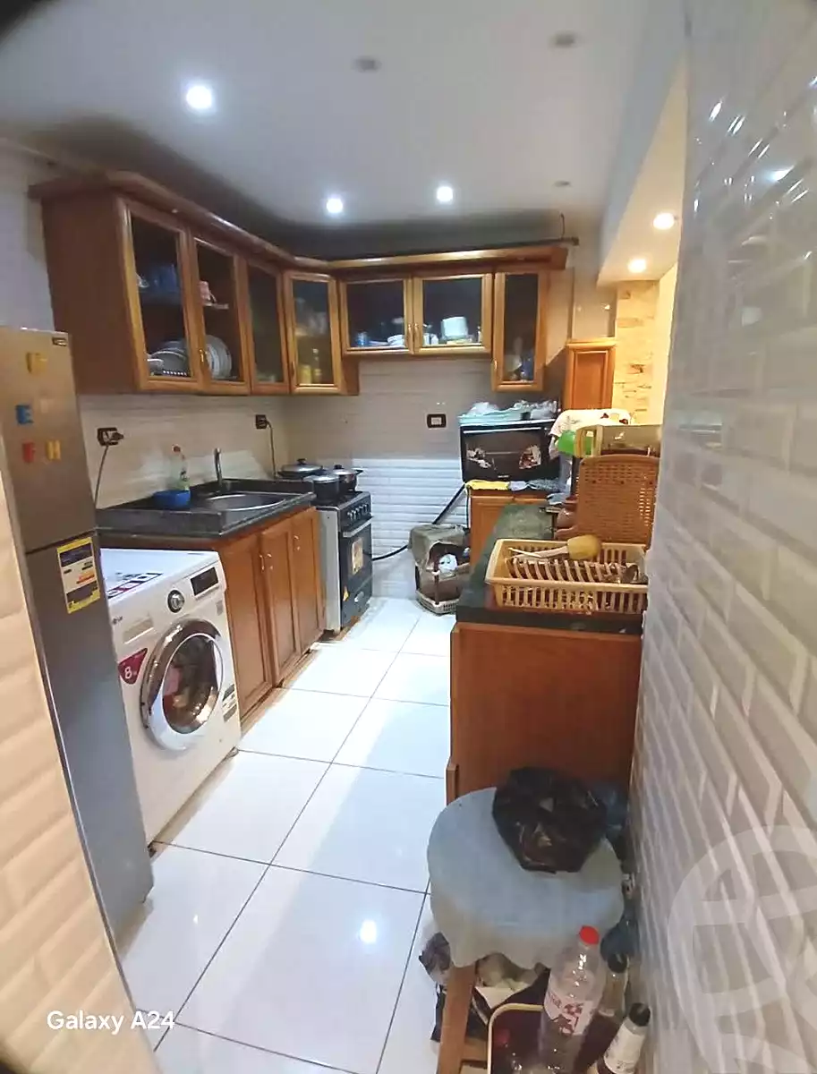 https://aqarmap.com.eg/ar/listing/7280884-for-sale-alexandria-lauran