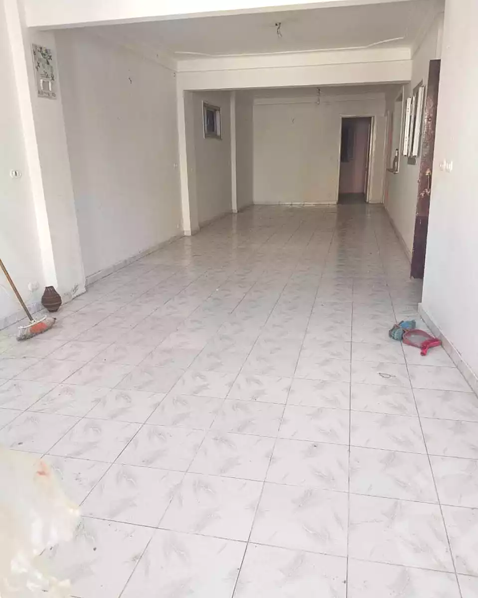 https://aqarmap.com.eg/ar/listing/7280901-for-rent-alexandria-al-agamy-lbytsh-ain-shams-st