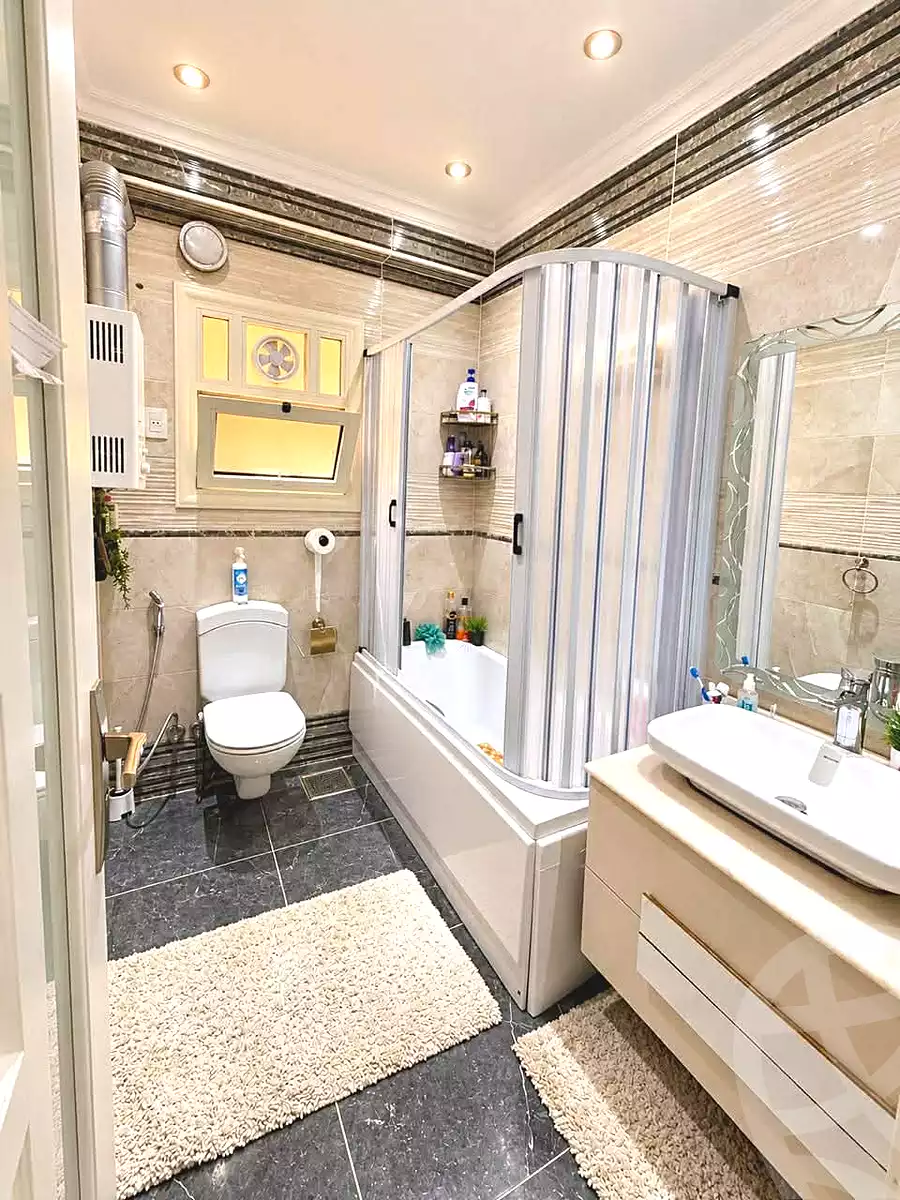 https://aqarmap.com.eg/ar/listing/7281008-for-sale-cairo-new-cairo-south-investors-al-gezira-st