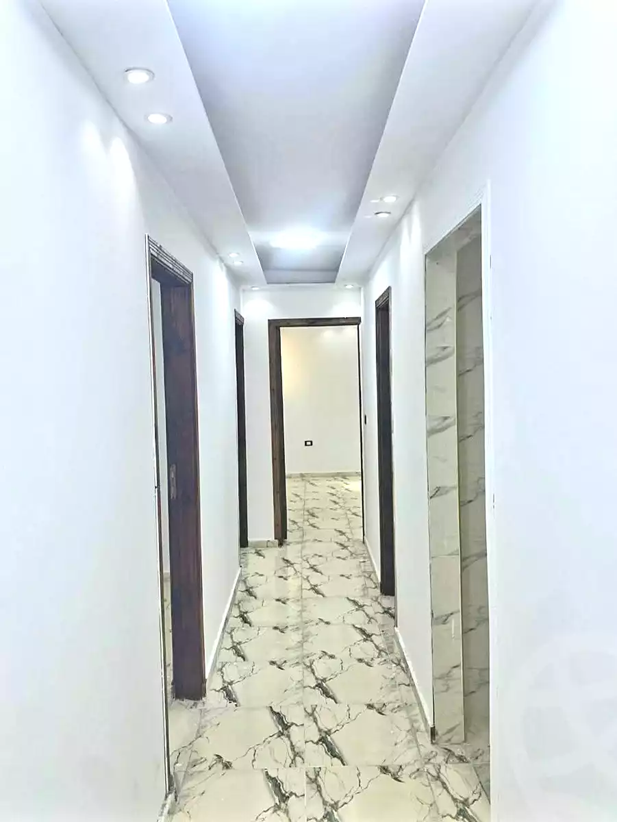 https://aqarmap.com.eg/ar/listing/7280335-for-sale-cairo-ain-shams-jsr-lswys