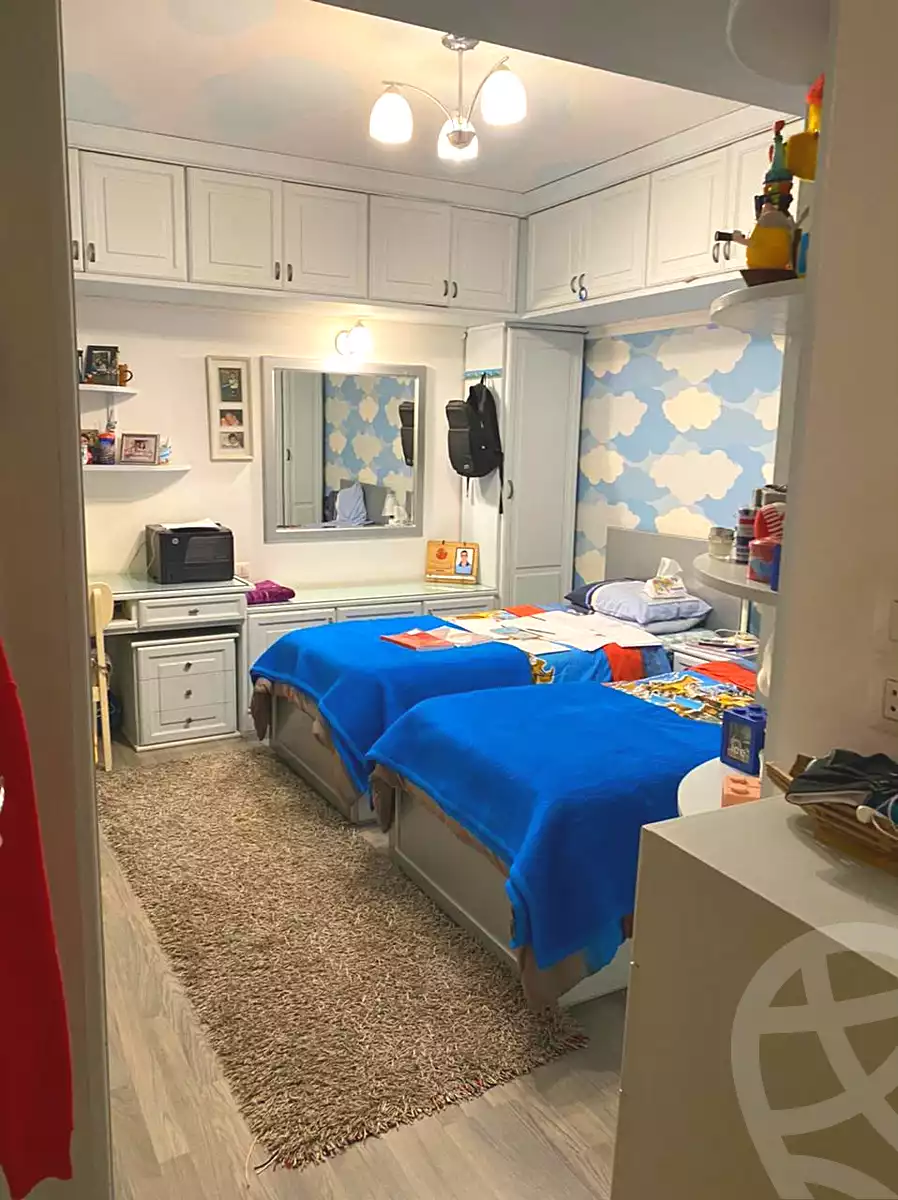 https://aqarmap.com.eg/ar/listing/7281498-for-sale-cairo-el-sheikh-zayed-city-compounds-zayed-2000