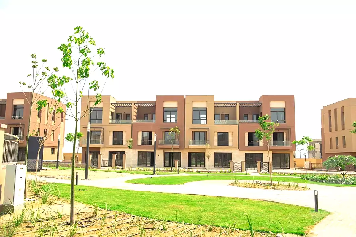 https://aqarmap.com.eg/ar/listing/7281664-for-sale-cairo-new-cairo-compounds-district-5-the-plateau-district-5
