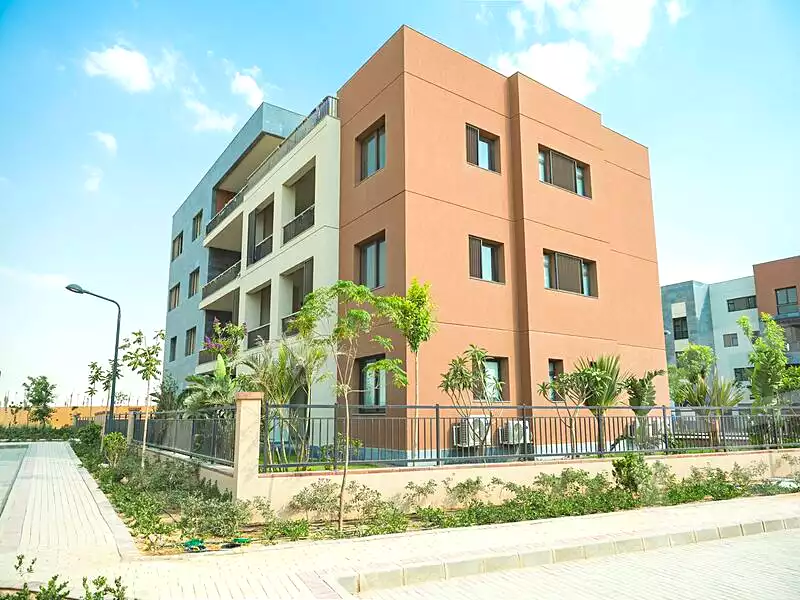https://aqarmap.com.eg/ar/listing/7281749-for-sale-cairo-new-cairo-compounds-district-5-the-plateau-district-5
