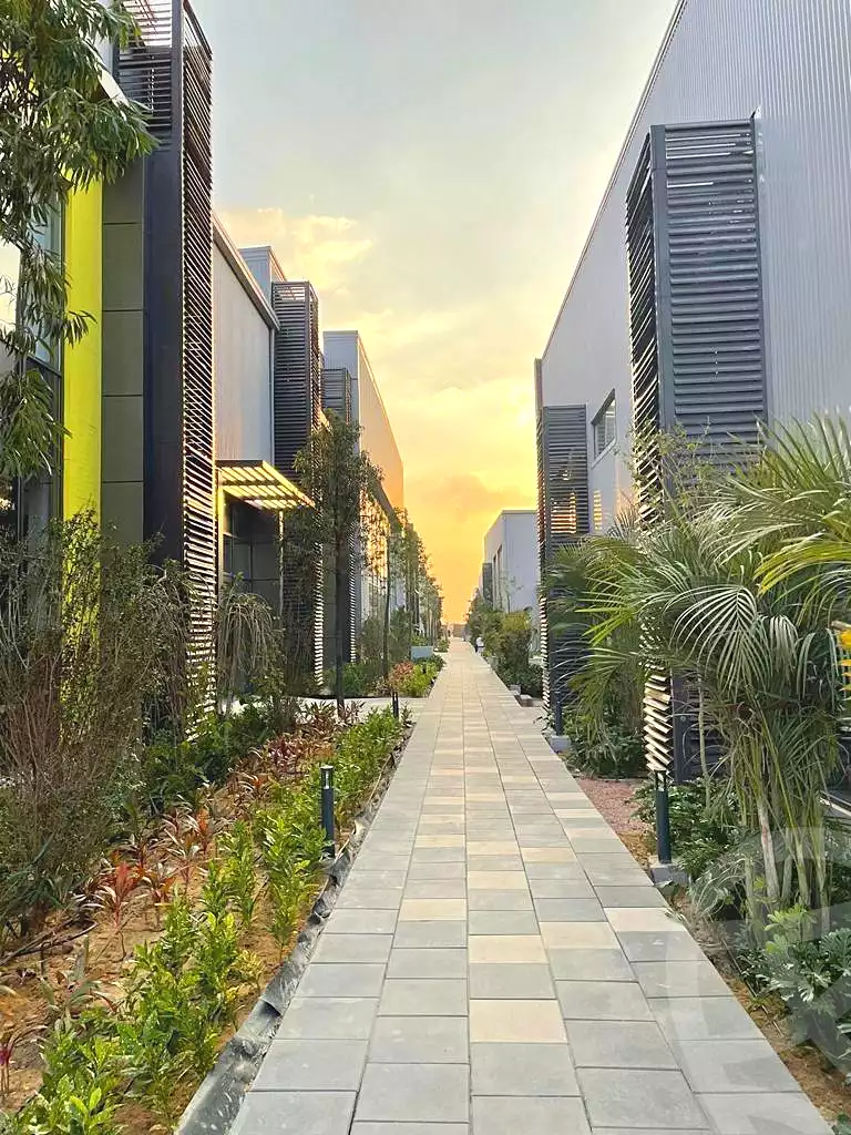 https://aqarmap.com.eg/ar/listing/7281753-for-sale-cairo-new-cairo-compounds-district-5-d-park-district-5-compound-marakez
