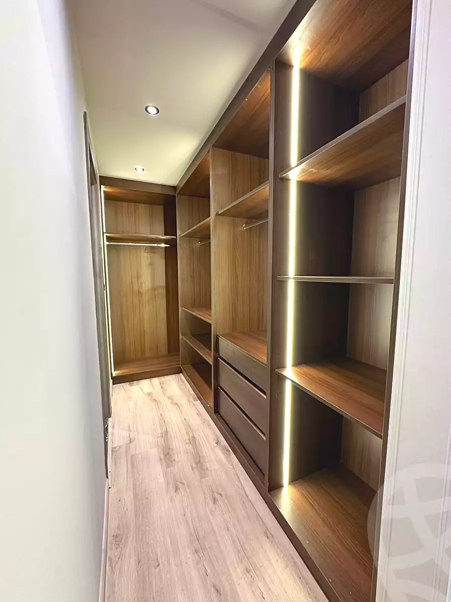 https://aqarmap.com.eg/ar/listing/7281731-for-sale-cairo-new-cairo-compounds-swan-lake-the-phoenix-hassan-allam
