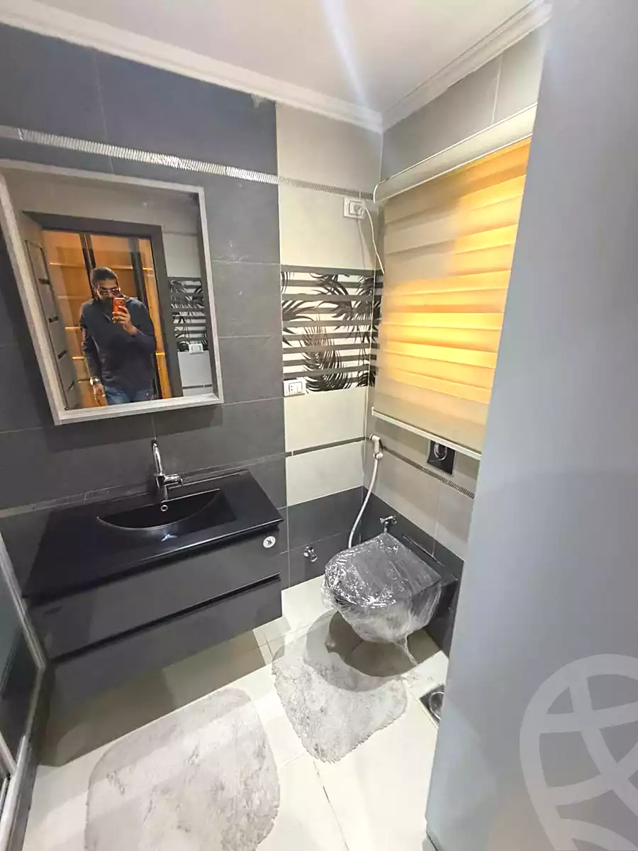 https://aqarmap.com.eg/en/listing/7281810-for-sale-cairo-new-cairo-compounds-mwrd-fq-llttwyr