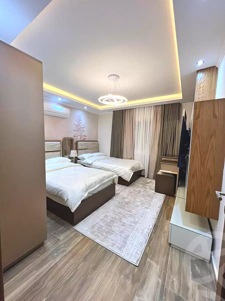 https://aqarmap.com.eg/en/listing/7281819-for-sale-cairo-new-cairo-compounds-mwrd-fq-llttwyr