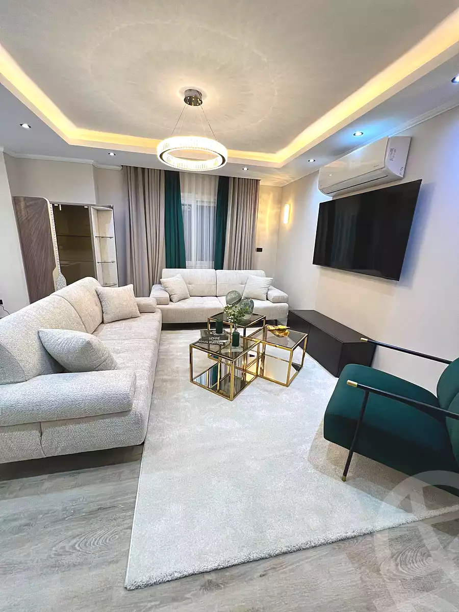 https://aqarmap.com.eg/en/listing/7281905-for-sale-cairo-new-cairo-compounds-mwrd-fq-llttwyr