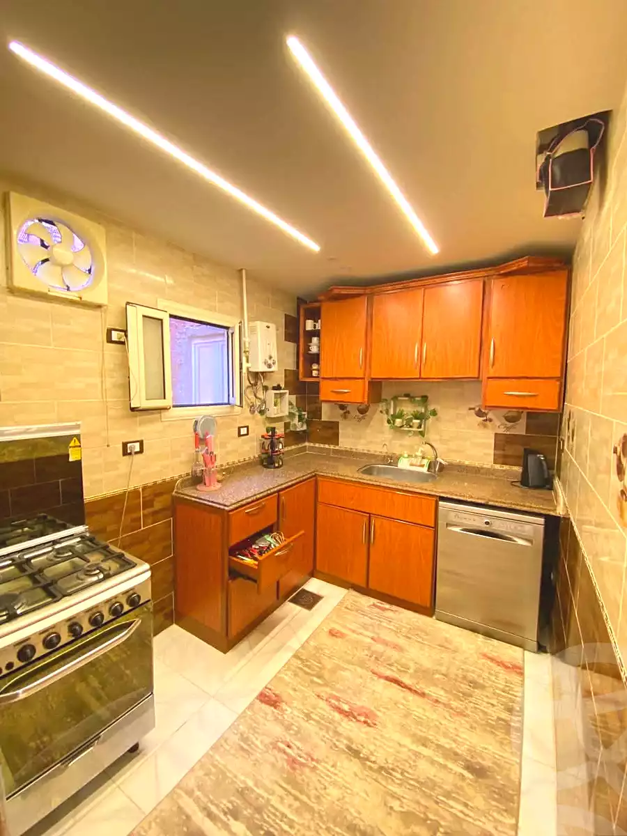 https://aqarmap.com.eg/ar/listing/7280561-for-sale-alexandria-al-agamy-lbytsh-qased-kareem-st