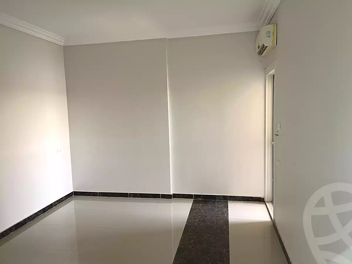 https://aqarmap.com.eg/ar/listing/7282280-for-rent-beni-suef-mdyn-bny-swyf-nile-corniche-st