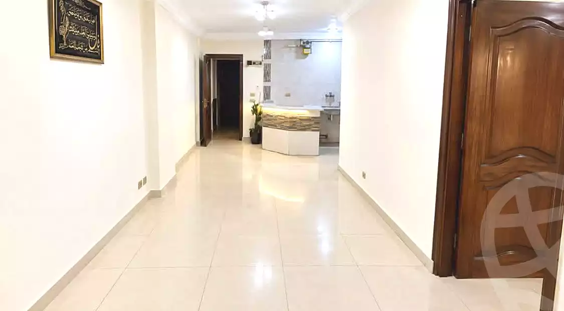 https://aqarmap.com.eg/ar/listing/7282338-for-rent-alexandria-cleopatra